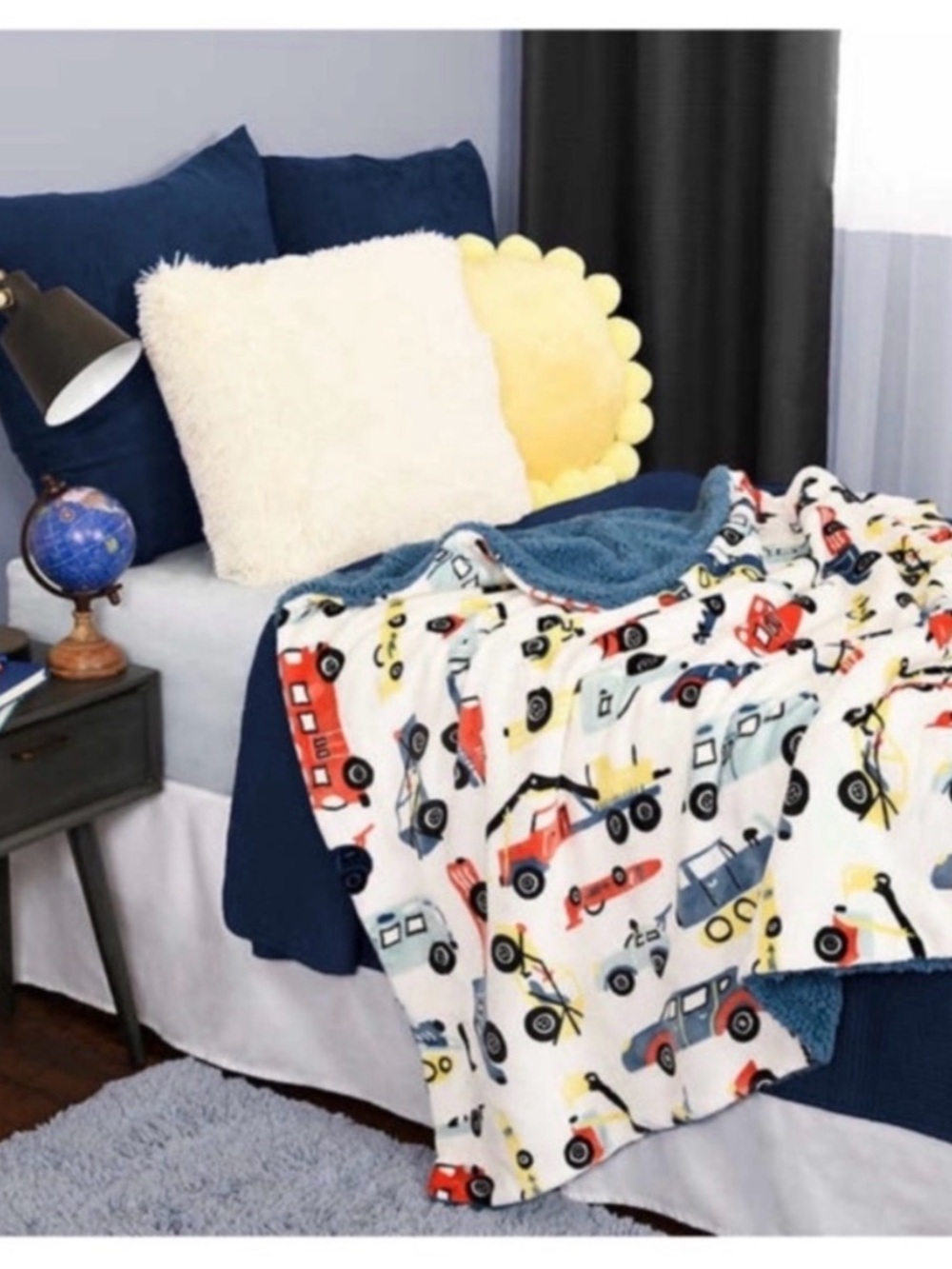 Life comfort kids Sherpa blanket